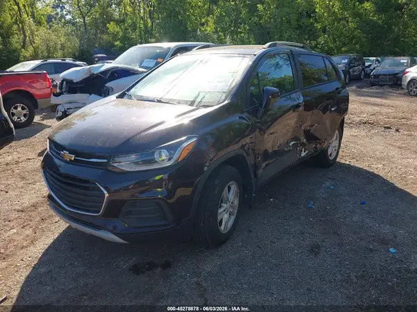 KL7CJPSB6MB310145 2021 CHEVROLET TRAX - Image 2