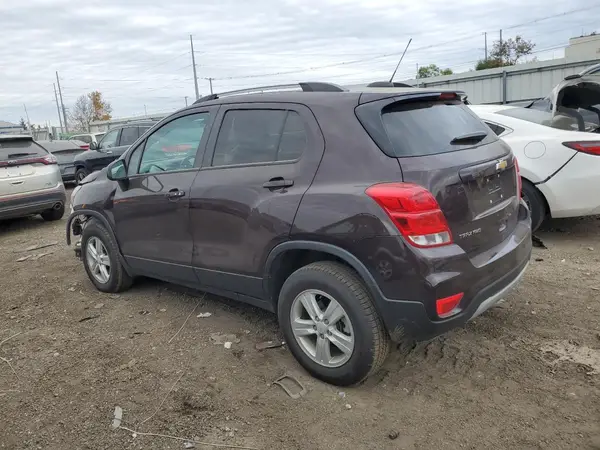 KL7CJPSB6MB318648 2021 CHEVROLET TRAX - Image 2