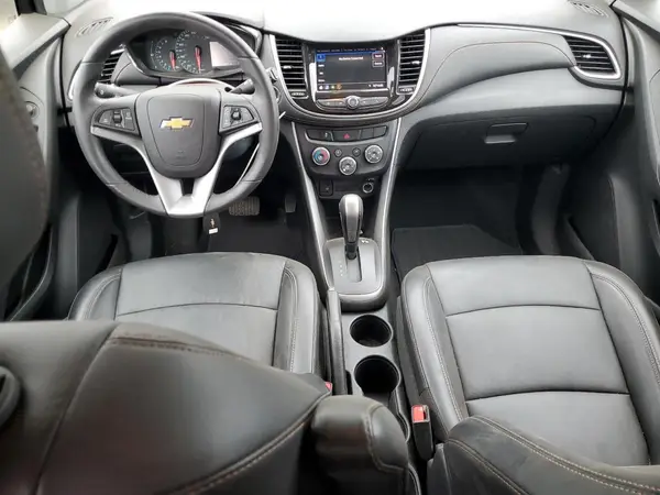 KL7CJPSB6MB318648 2021 CHEVROLET TRAX - Image 8