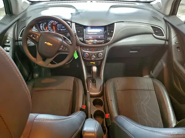 KL7CJPSB6MB329620 2021 CHEVROLET TRAX - Image 8