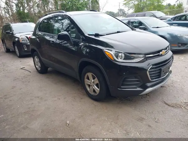 KL7CJPSB6MB340892 2021 CHEVROLET TRAX - Image 1