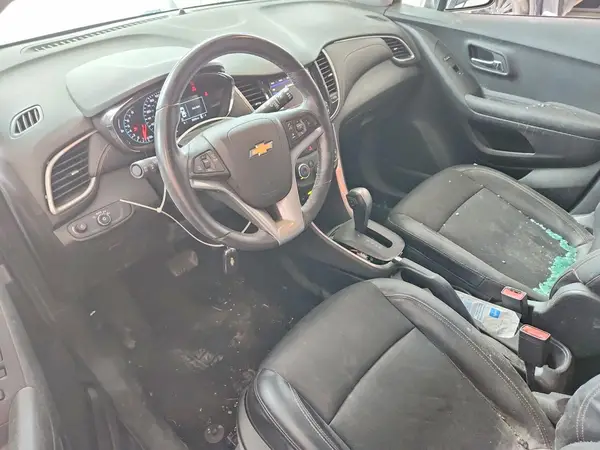 KL7CJPSB6MB351536 2021 CHEVROLET TRAX - Image 8