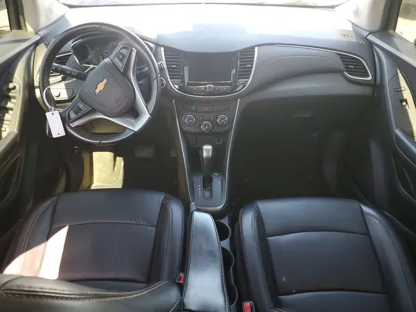 KL7CJPSB6MB351553 2021 CHEVROLET TRAX - Image 8