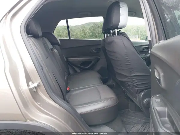 KL7CJPSB6MB358552 2021 CHEVROLET TRAX - Image 8
