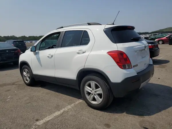 KL7CJPSB7GB554925 2016 CHEVROLET TRAX - Image 2