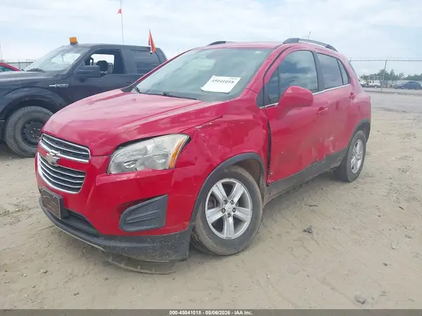 KL7CJPSB7GB572504 2016 CHEVROLET TRAX - Image 2