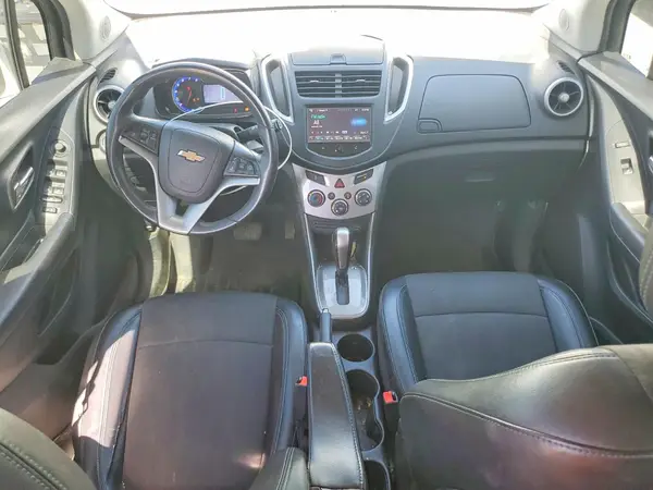 KL7CJPSB7GB587696 2016 CHEVROLET TRAX - Image 8