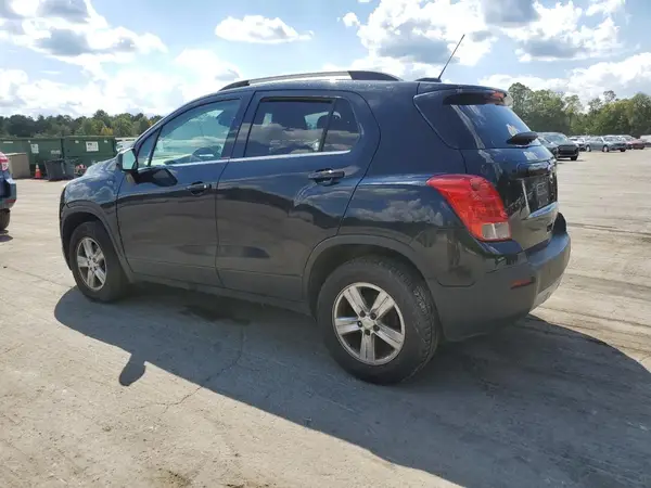 KL7CJPSB7GB614718 2016 CHEVROLET TRAX - Image 2