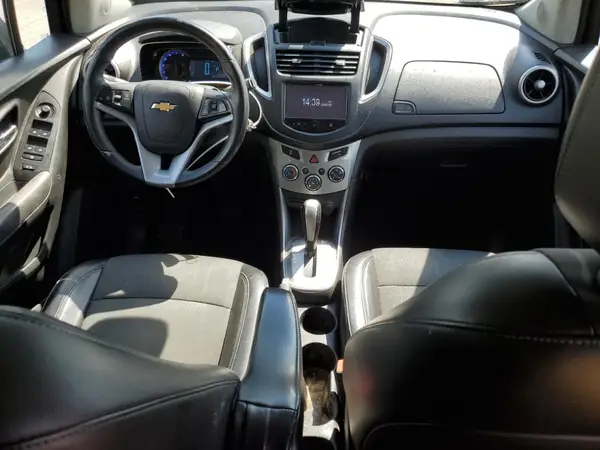 KL7CJPSB7GB614718 2016 CHEVROLET TRAX - Image 8