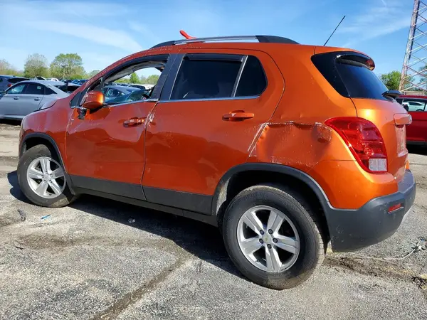 KL7CJPSB7GB641871 2016 CHEVROLET TRAX - Image 2