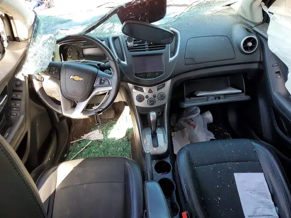 KL7CJPSB7GB641871 2016 CHEVROLET TRAX - Image 8