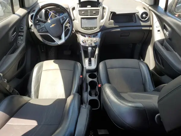 KL7CJPSB7GB747673 2016 CHEVROLET TRAX - Image 8