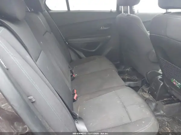 KL7CJPSB7GB755420 2016 CHEVROLET TRAX - Image 8