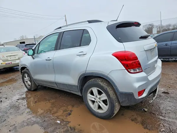 KL7CJPSB7HB088754 2017 CHEVROLET TRAX - Image 2