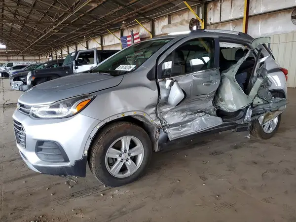 KL7CJPSB7JB569819 2018 CHEVROLET TRAX - Image 1