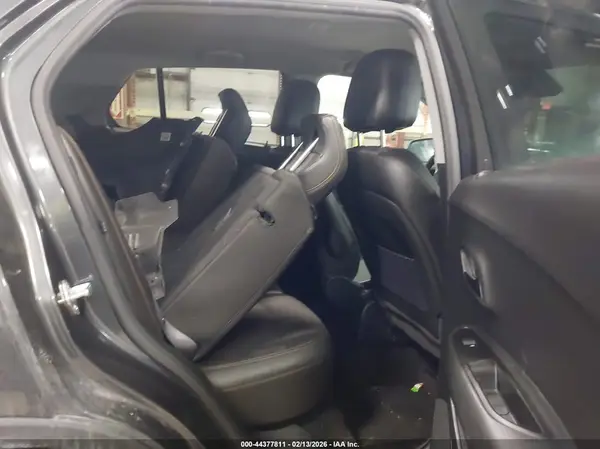 KL7CJPSB7JB662744 2018 CHEVROLET TRAX - Image 8