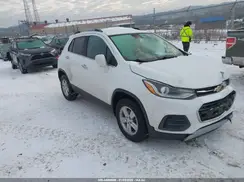 KL7CJPSB7JB685070 2018 CHEVROLET TRAX