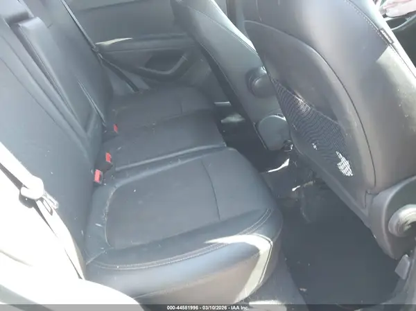 KL7CJPSB7JB701364 2018 CHEVROLET TRAX - Image 8