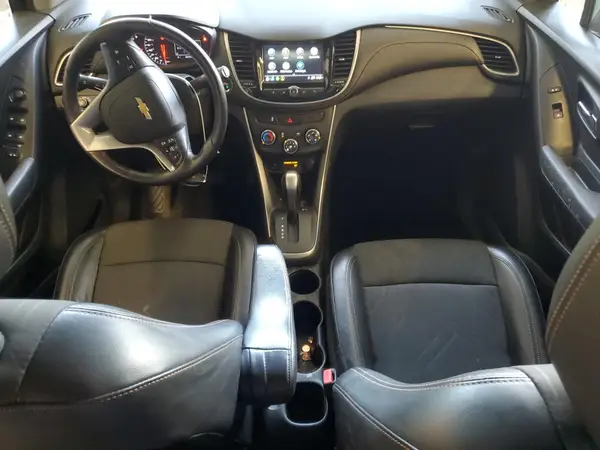 KL7CJPSB7JB723297 2018 CHEVROLET TRAX - Image 8