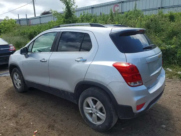 KL7CJPSB7KB724354 2019 CHEVROLET TRAX - Image 2