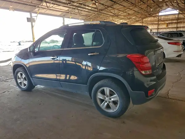 KL7CJPSB7KB747245 2019 CHEVROLET TRAX - Image 2