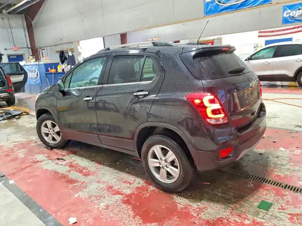KL7CJPSB7KB748914 2019 CHEVROLET TRAX - Image 2