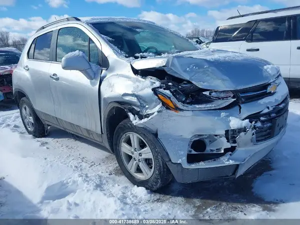 KL7CJPSB7KB749965 2019 CHEVROLET TRAX - Image 1