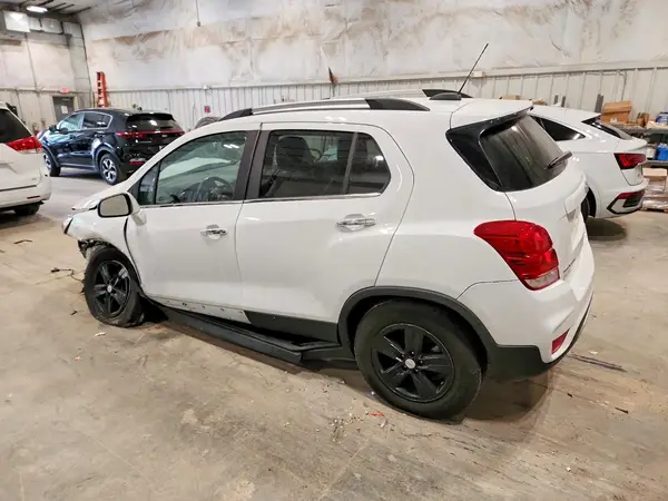 KL7CJPSB7KB772873 2019 CHEVROLET TRAX - Image 2