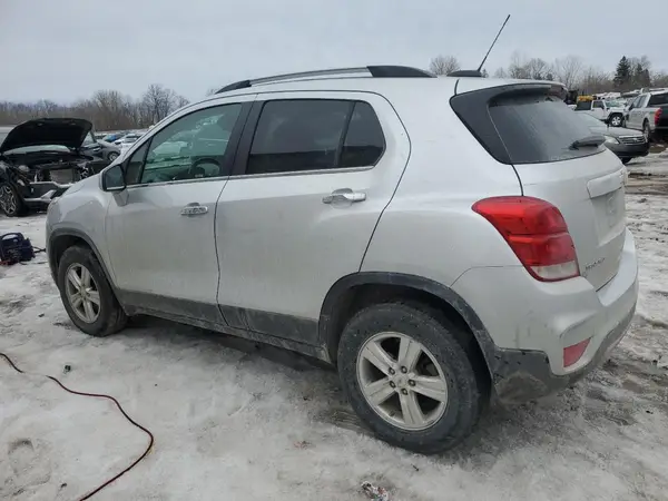 KL7CJPSB7KB809114 2019 CHEVROLET TRAX - Image 2