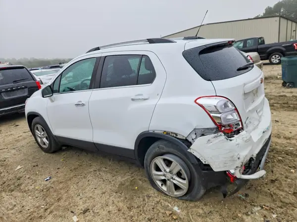 KL7CJPSB7KB818685 2019 CHEVROLET TRAX - Image 2