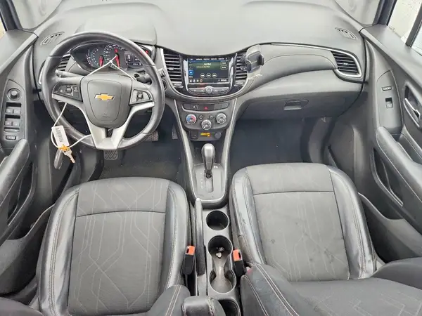 KL7CJPSB7KB818685 2019 CHEVROLET TRAX - Image 8