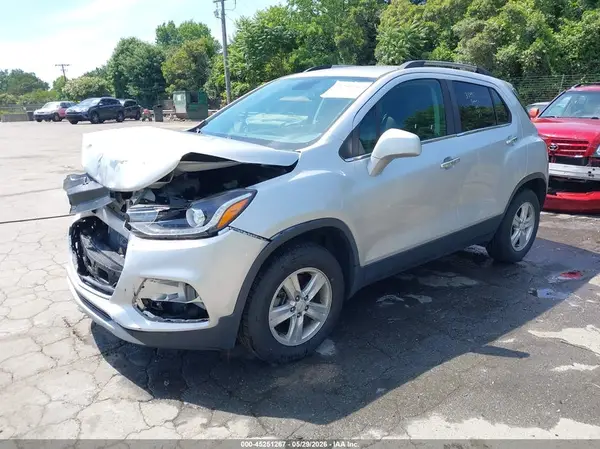 KL7CJPSB7KB838192 2019 CHEVROLET TRAX - Image 2