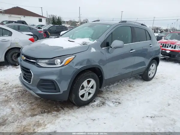KL7CJPSB7KB838550 2019 CHEVROLET TRAX - Image 2