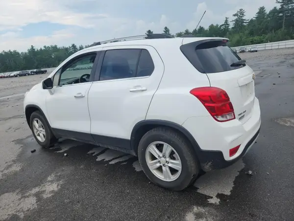 KL7CJPSB7KB862542 2019 CHEVROLET TRAX - Image 2