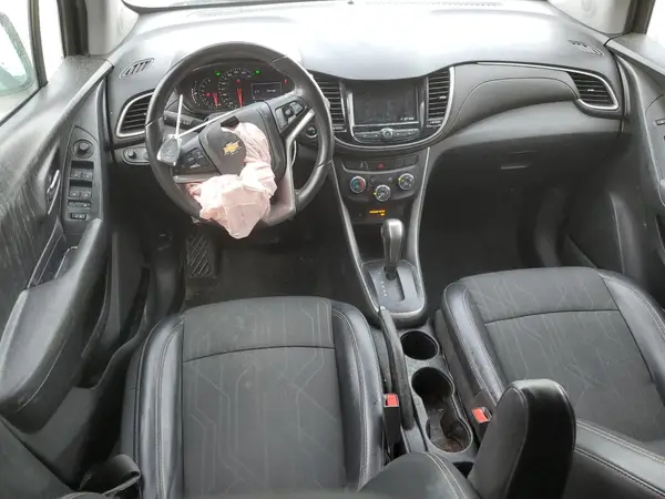 KL7CJPSB7KB866963 2019 CHEVROLET TRAX - Image 8