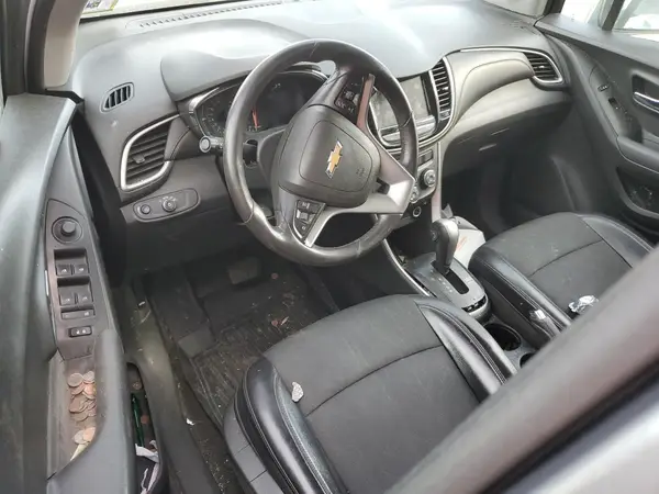 KL7CJPSB7KB880071 2019 CHEVROLET TRAX - Image 8