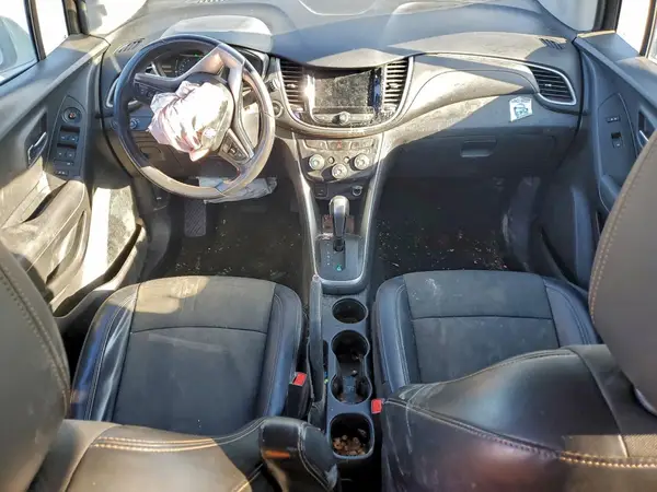 KL7CJPSB7KB889207 2019 CHEVROLET TRAX - Image 8