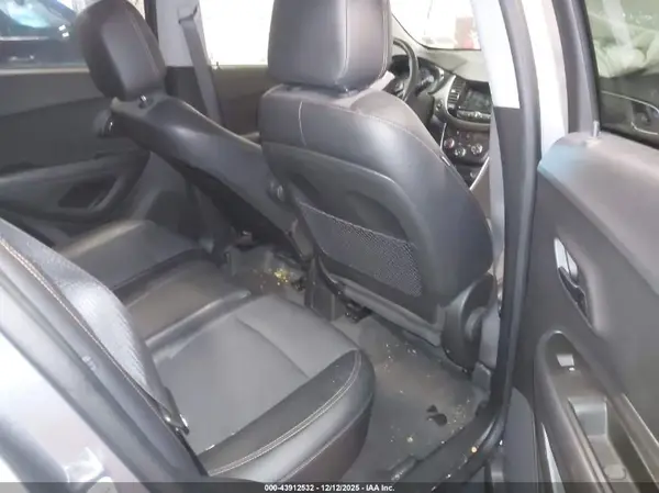 KL7CJPSB7KB894553 2019 CHEVROLET TRAX - Image 8