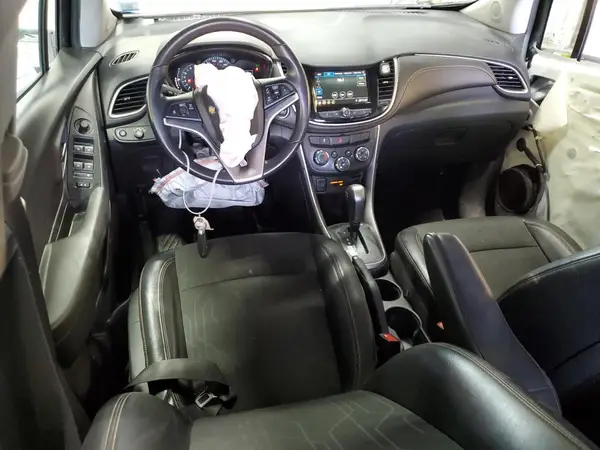 KL7CJPSB7KB904675 2019 CHEVROLET TRAX - Image 8