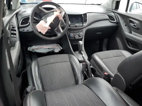 KL7CJPSB7KB927261 2019 CHEVROLET TRAX - Image 8