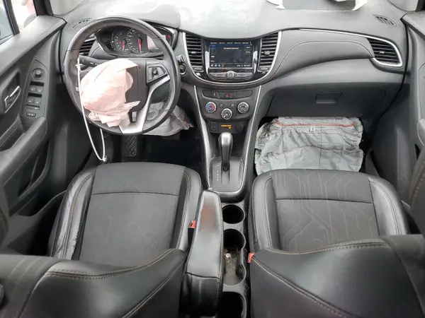 KL7CJPSB7KB937434 2019 CHEVROLET TRAX - Image 8