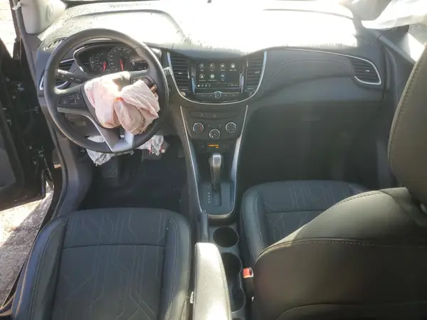 KL7CJPSB7KB942987 2019 CHEVROLET TRAX - Image 8