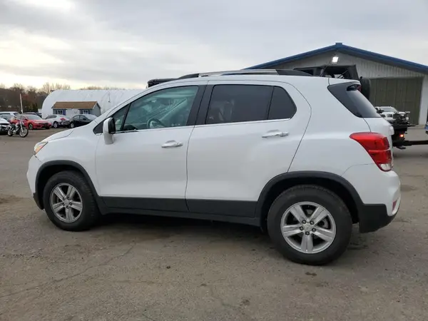 KL7CJPSB7KB948580 2019 CHEVROLET TRAX - Image 2