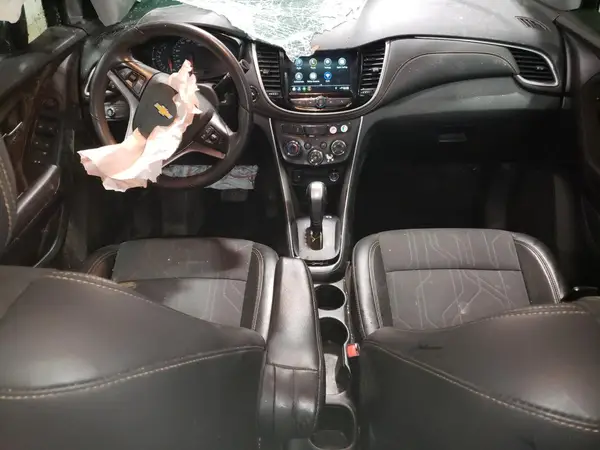 KL7CJPSB7KB958445 2019 CHEVROLET TRAX - Image 8
