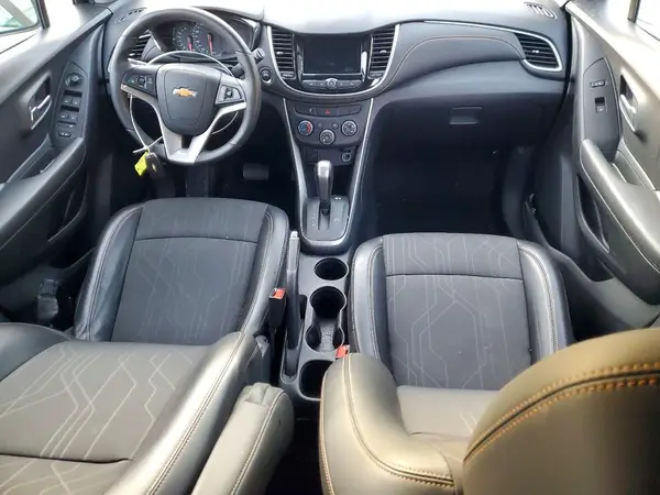 KL7CJPSB7LB004232 2020 CHEVROLET TRAX - Image 8