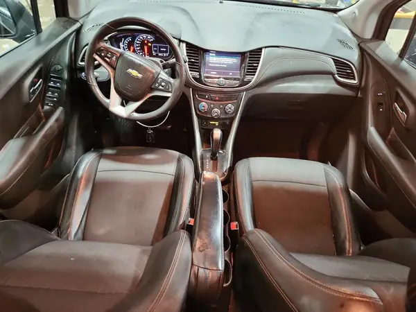 KL7CJPSB7LB007261 2020 CHEVROLET TRAX - Image 8