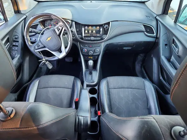 KL7CJPSB7LB022066 2020 CHEVROLET TRAX - Image 8