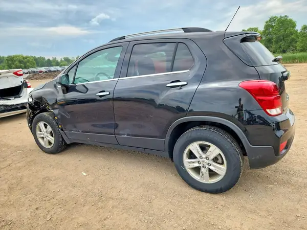 KL7CJPSB7LB034900 2020 CHEVROLET TRAX - Image 2