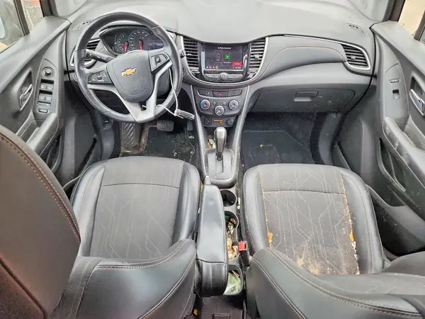 KL7CJPSB7LB034900 2020 CHEVROLET TRAX - Image 8