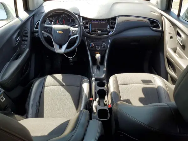 KL7CJPSB7LB038753 2020 CHEVROLET TRAX - Image 8